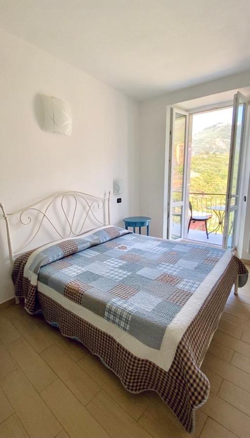 Sandra Villa Rooms Corniglia Extérieur photo